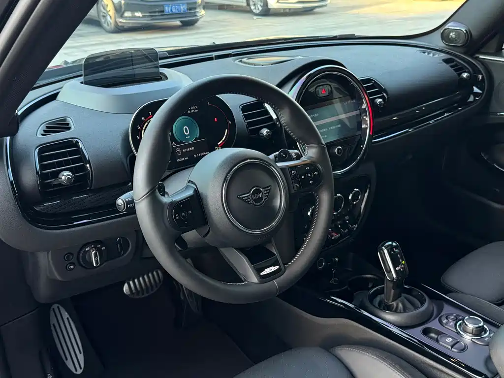 MINI Mini JCW Clubman — фото 10
