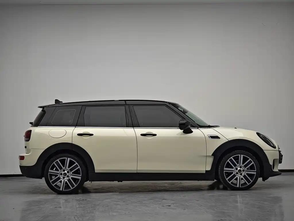 MINI Mini Clubman — фото 8
