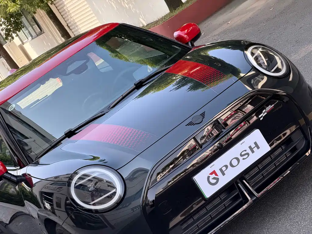 MINI MINI JCW EV — фото 3