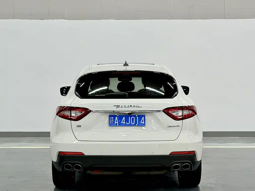 Maserati Levante — фото 10