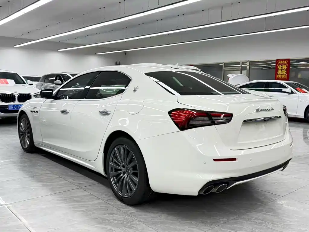 Maserati Ghibli — фото 4