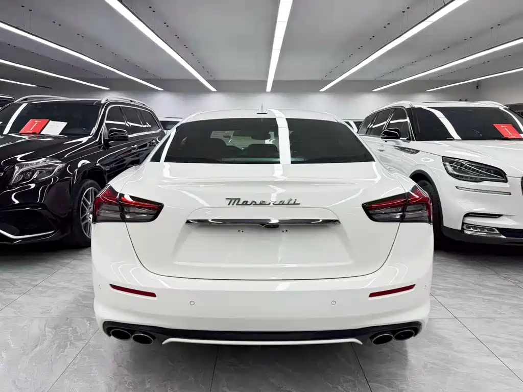 Maserati Ghibli — фото 5