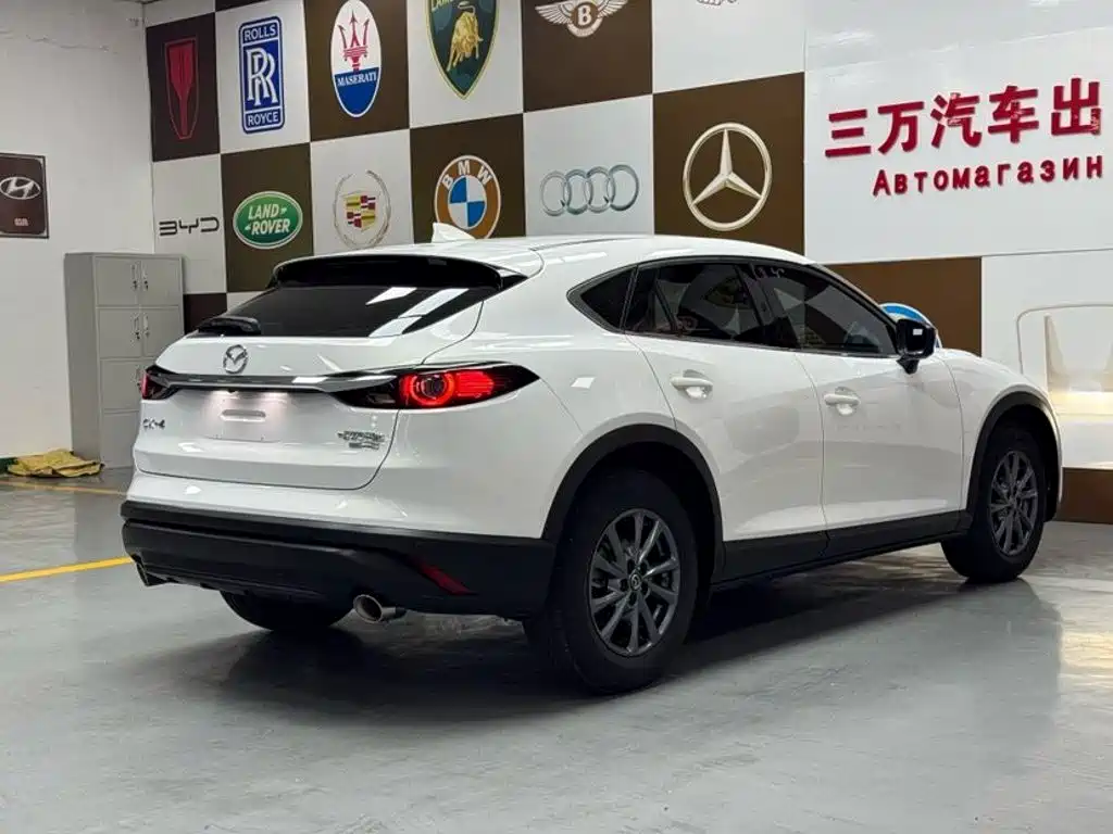 Mazda CX-4 — фото 6