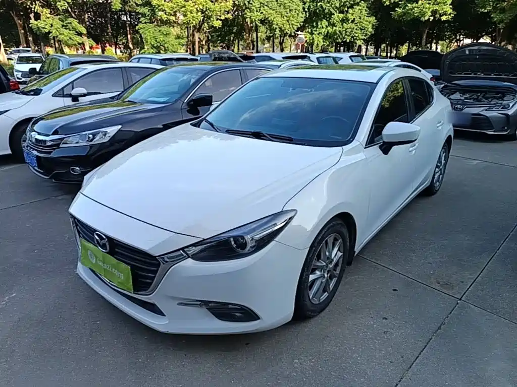 Mazda 3 Axela — фото 2