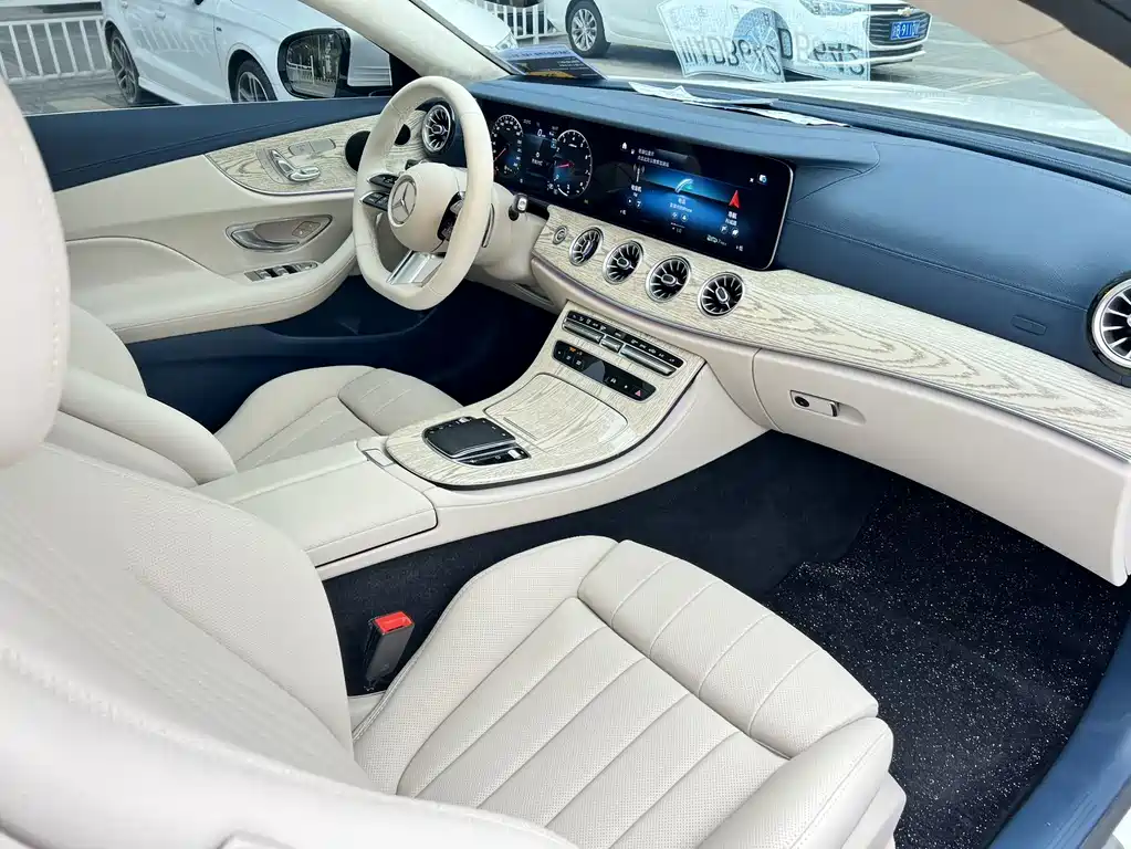 Mercedes-Benz E-Class (Import) — фото 5