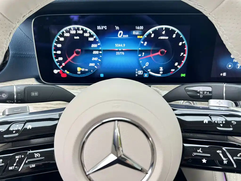 Mercedes-Benz E-Class (Import) — фото 6