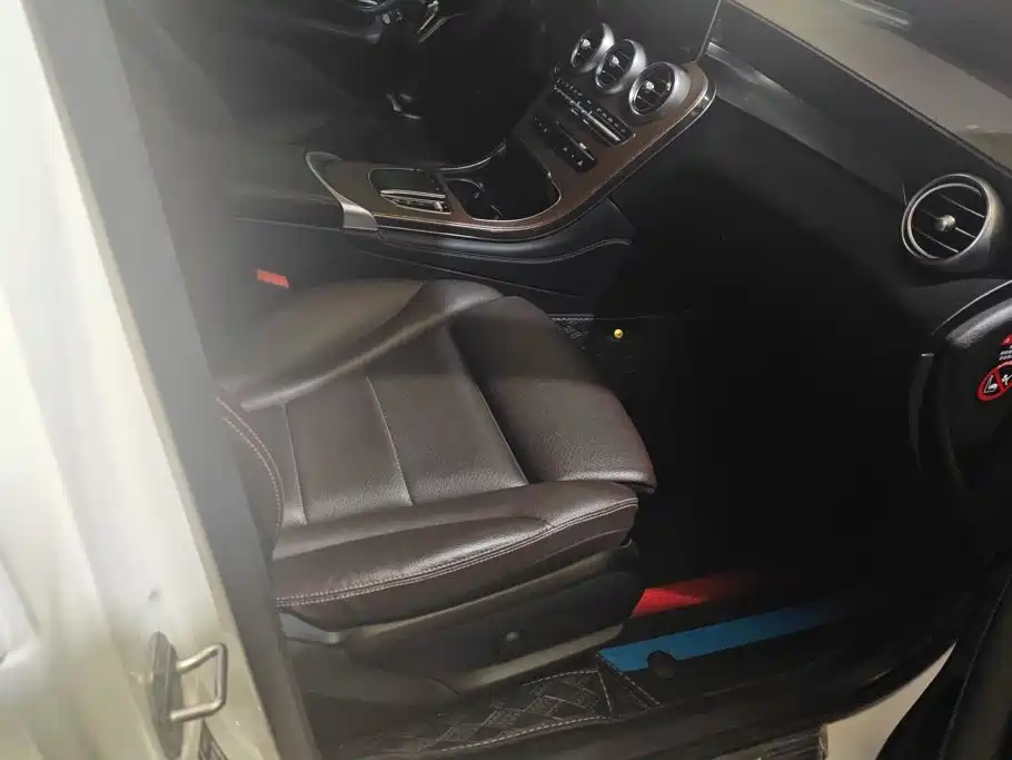 Mercedes-Benz GLC — фото 8
