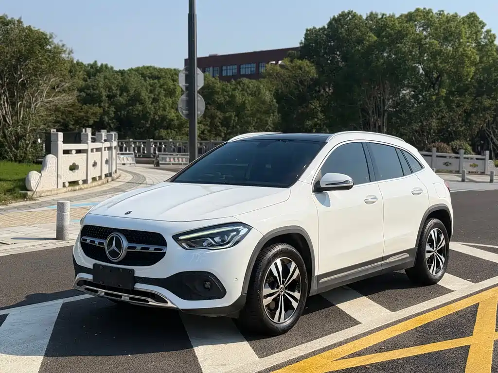 Mercedes-Benz GLA — фото 2