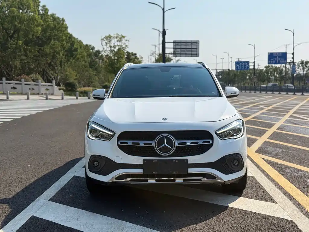 Mercedes-Benz GLA — фото 3