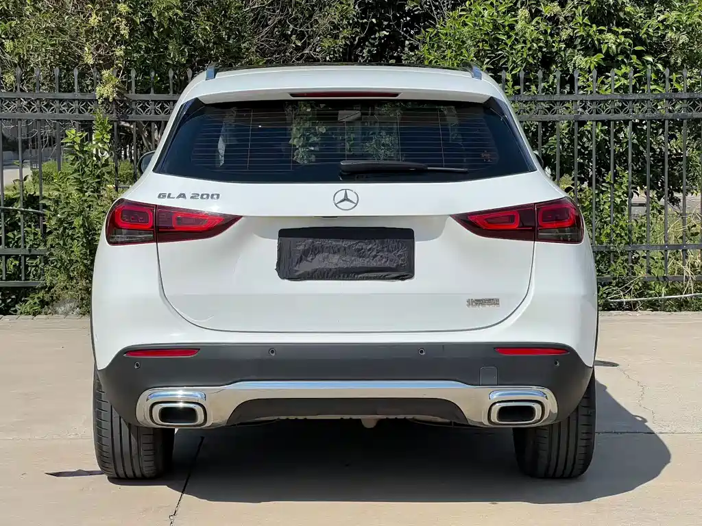 Mercedes-Benz GLA — фото 8