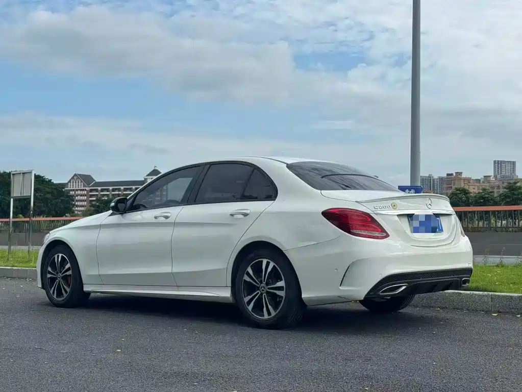 Mercedes-Benz C-Class — фото 4