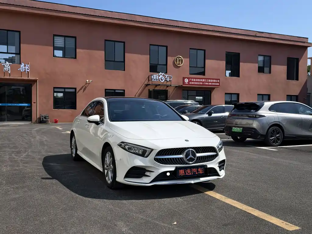 Mercedes-Benz A-Class — фото 3