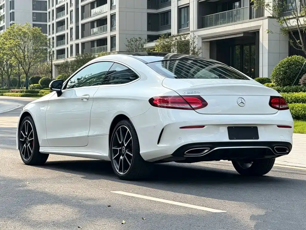 Mercedes-Benz C-Class (Import) — фото 7