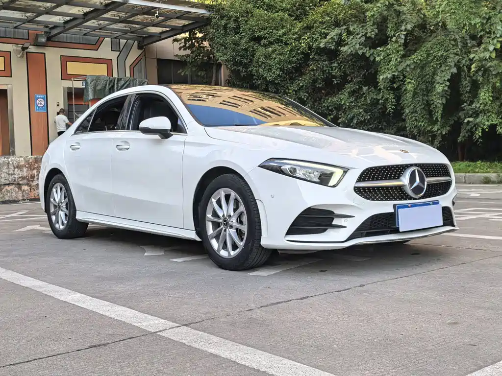 Mercedes-Benz A-Class — фото 3
