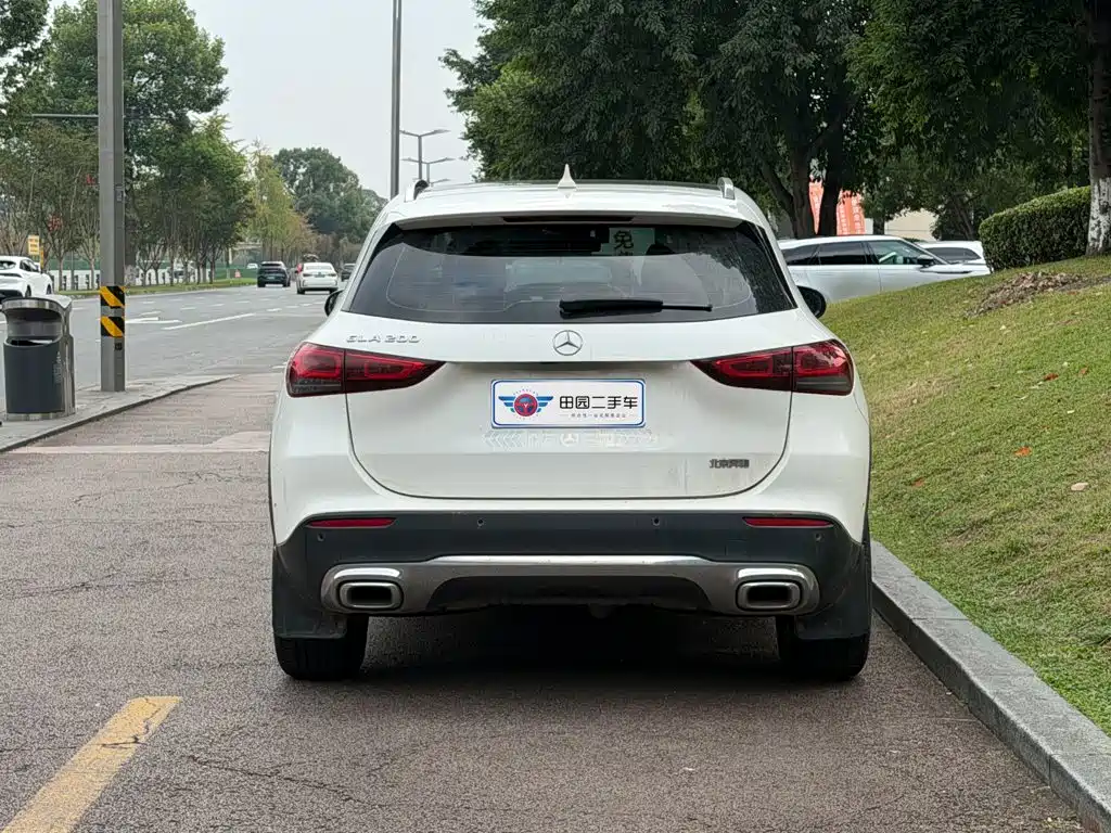 Mercedes-Benz GLA — фото 5