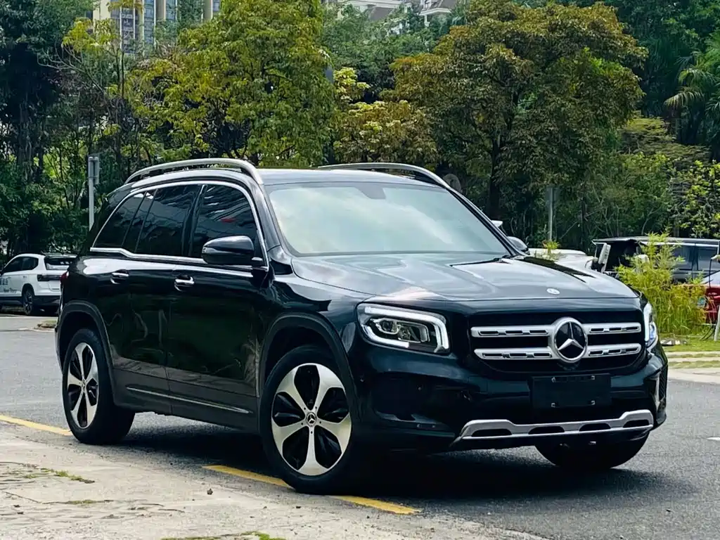 Mercedes-Benz GLB — фото 2