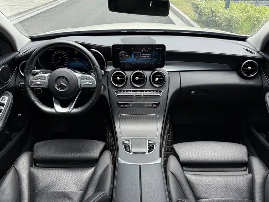 Mercedes-Benz C-Class — фото 14