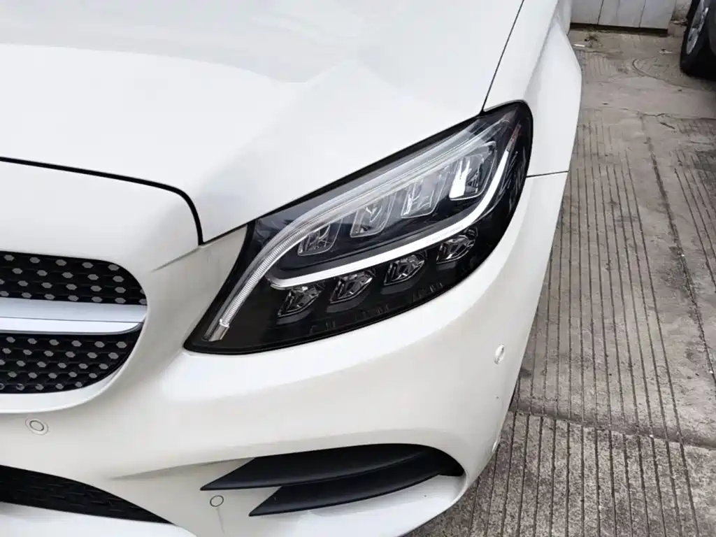 Mercedes-Benz C-Class — фото 19