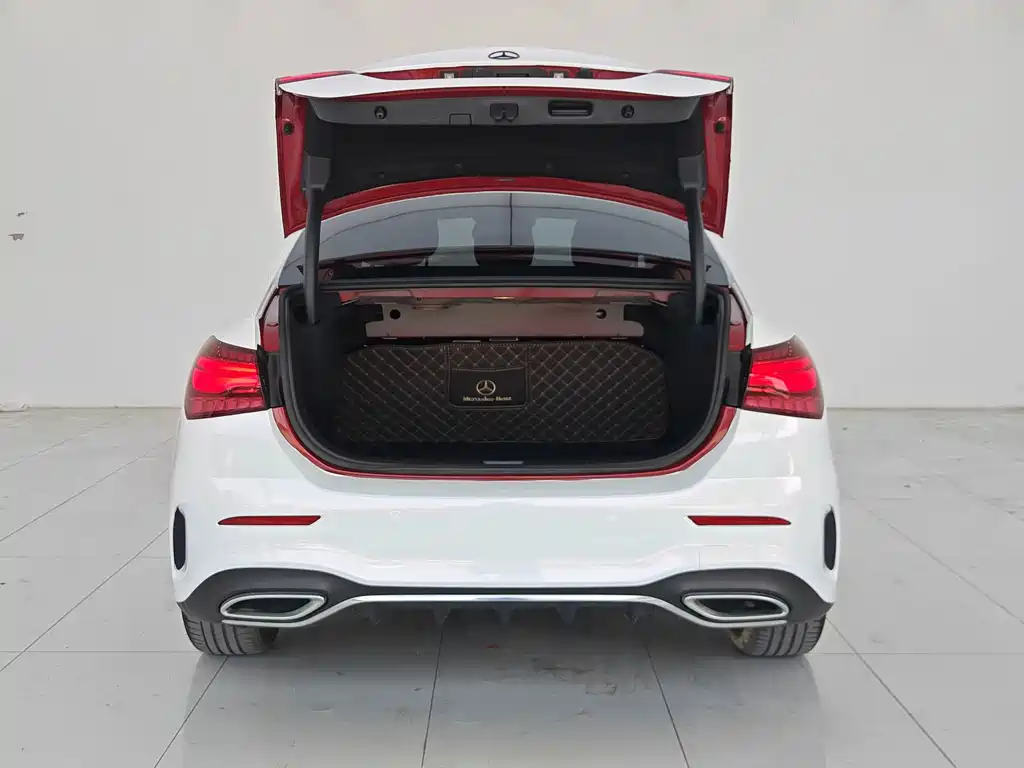 Mercedes-Benz A-Class — фото 31
