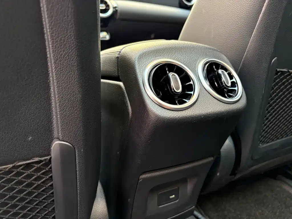 Mercedes-Benz A-Class — фото 13