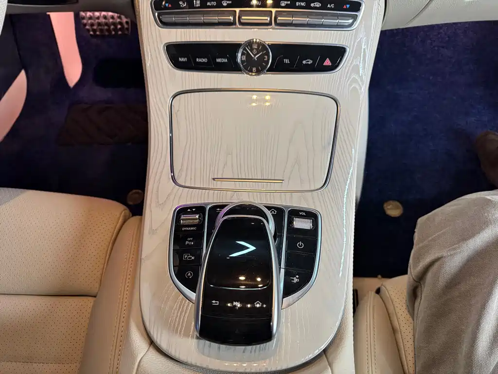 Mercedes-Benz E-Class (Import) — фото 10