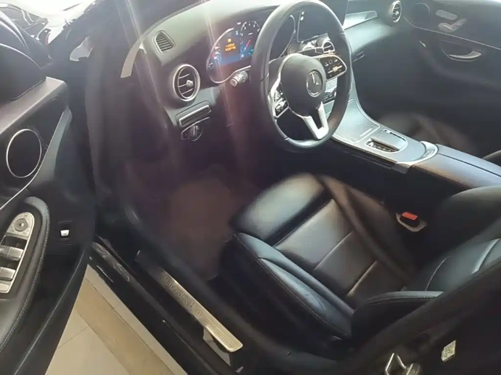 Mercedes-Benz C-Class (Import) — фото 16