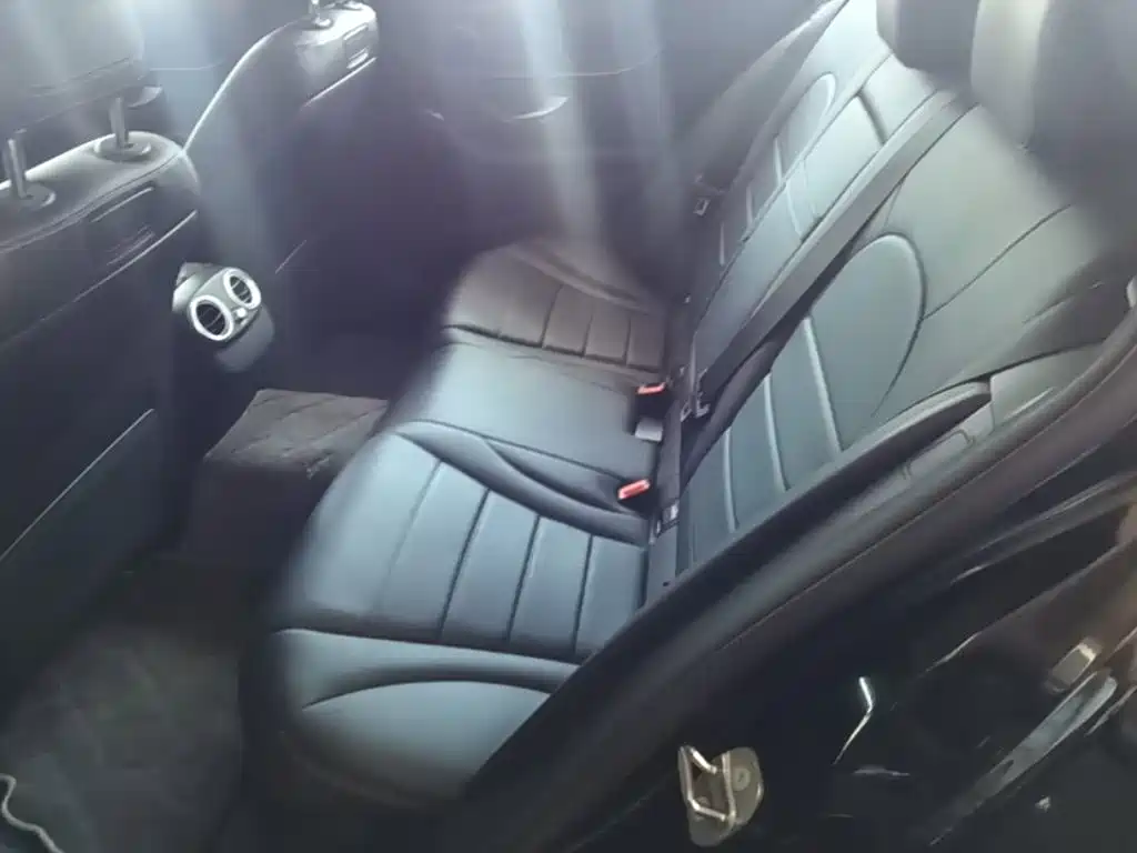 Mercedes-Benz C-Class (Import) — фото 17