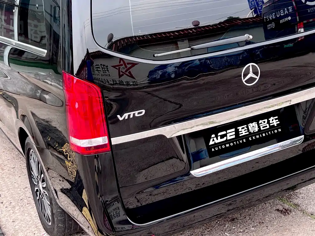 Mercedes-Benz Vito — фото 9
