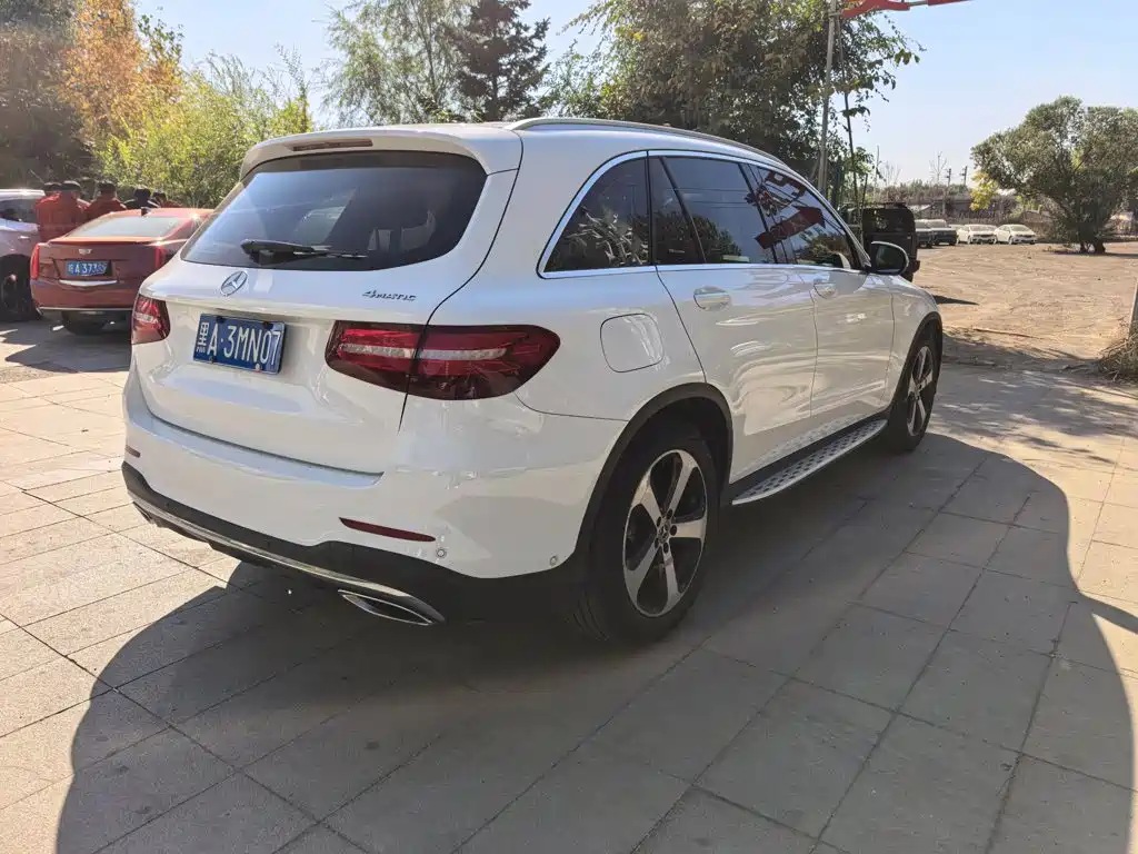 Mercedes-Benz GLC — фото 5
