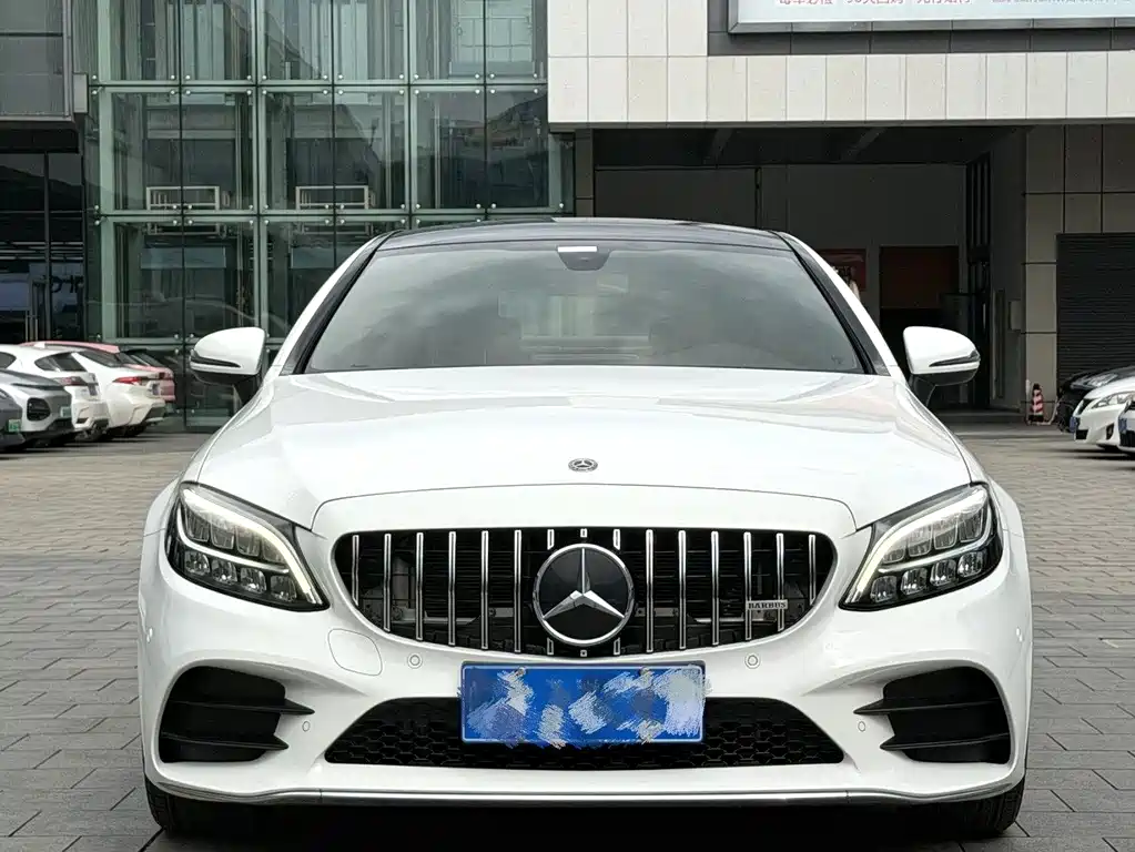 Mercedes-Benz C-Class (Import) — фото 2