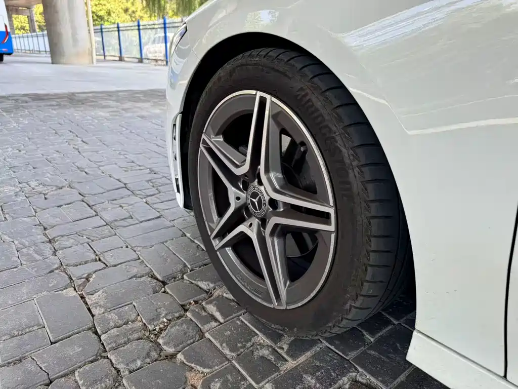 Mercedes-Benz CLA (Import) — фото 10