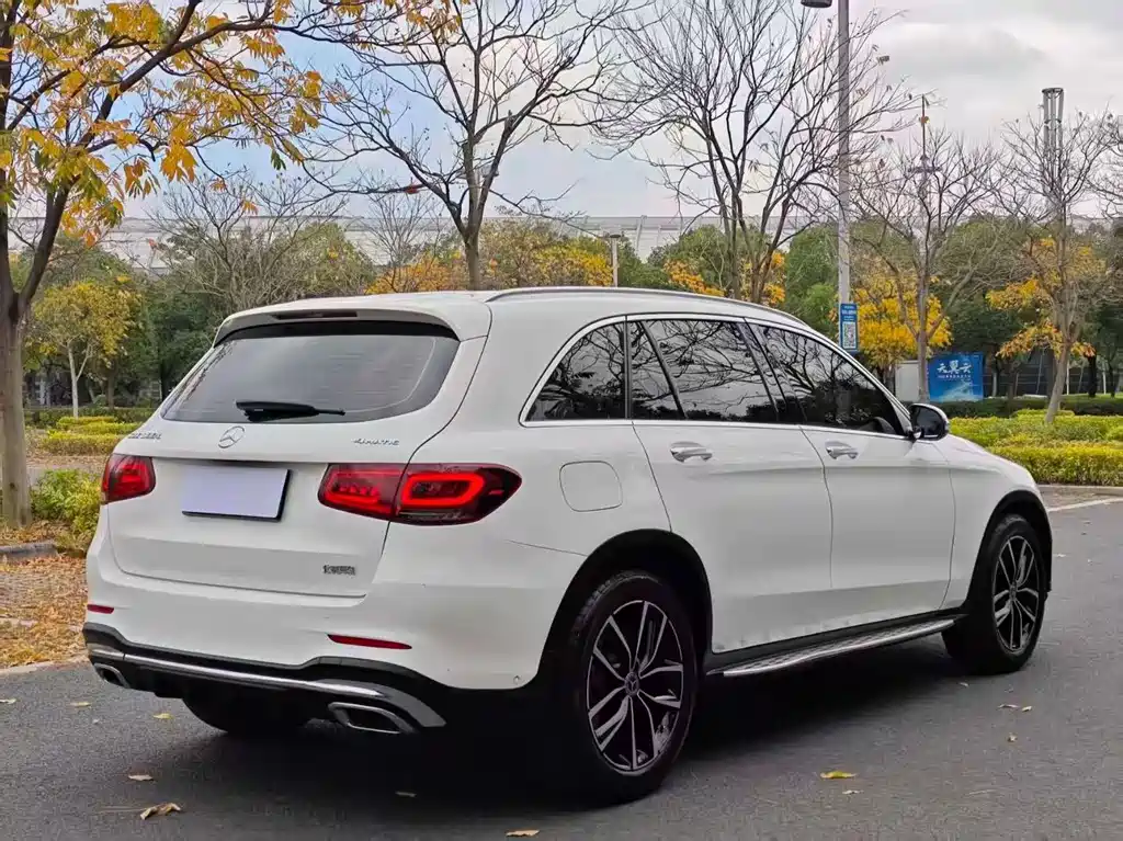 Mercedes-Benz GLC — фото 9