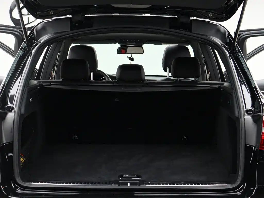 Mercedes-Benz GLC AMG — фото 10