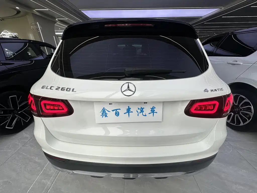 Mercedes-Benz GLC — фото 10