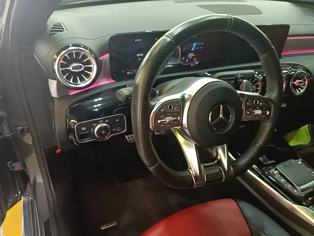 Mercedes-Benz A-Class AMG (Import) — фото 11