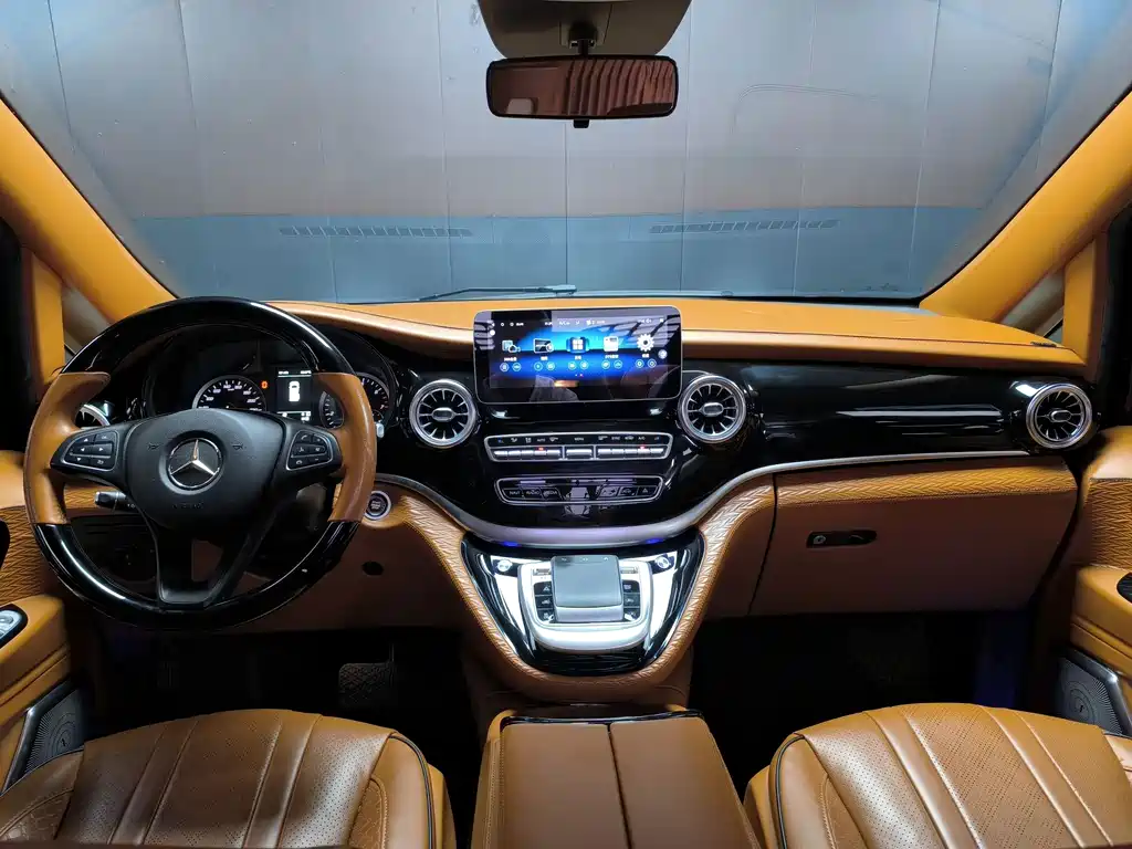 Mercedes-Benz Vito — фото 6