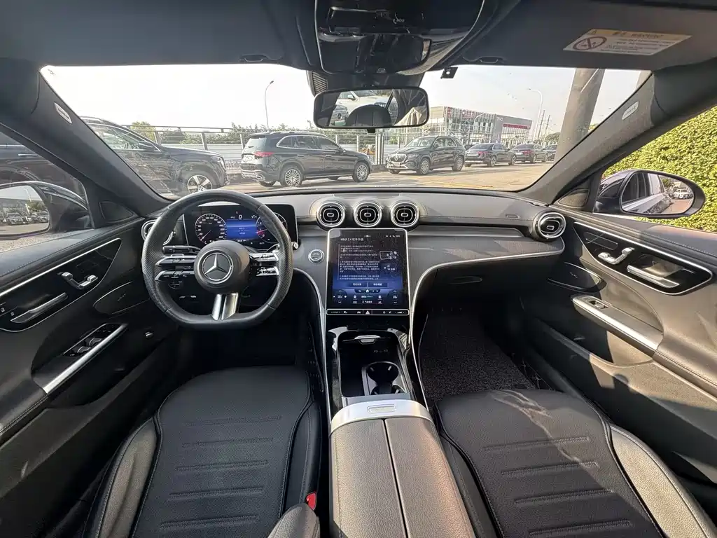 Mercedes-Benz C-Class — фото 10