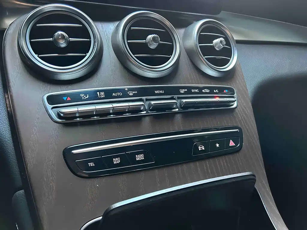 Mercedes-Benz GLC — фото 18