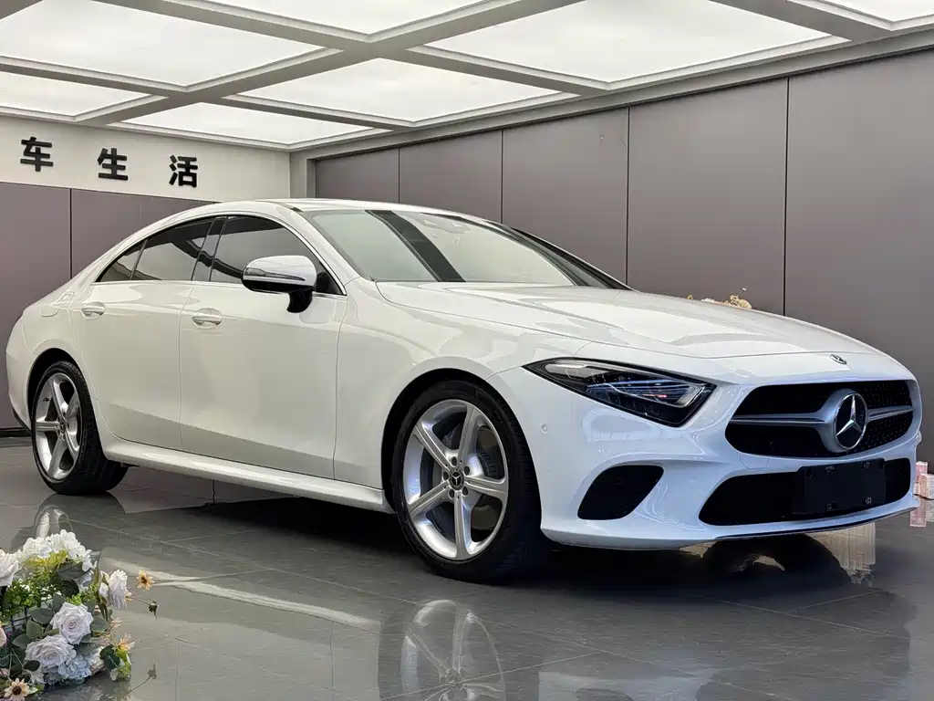 Mercedes-Benz CLS — фото 3