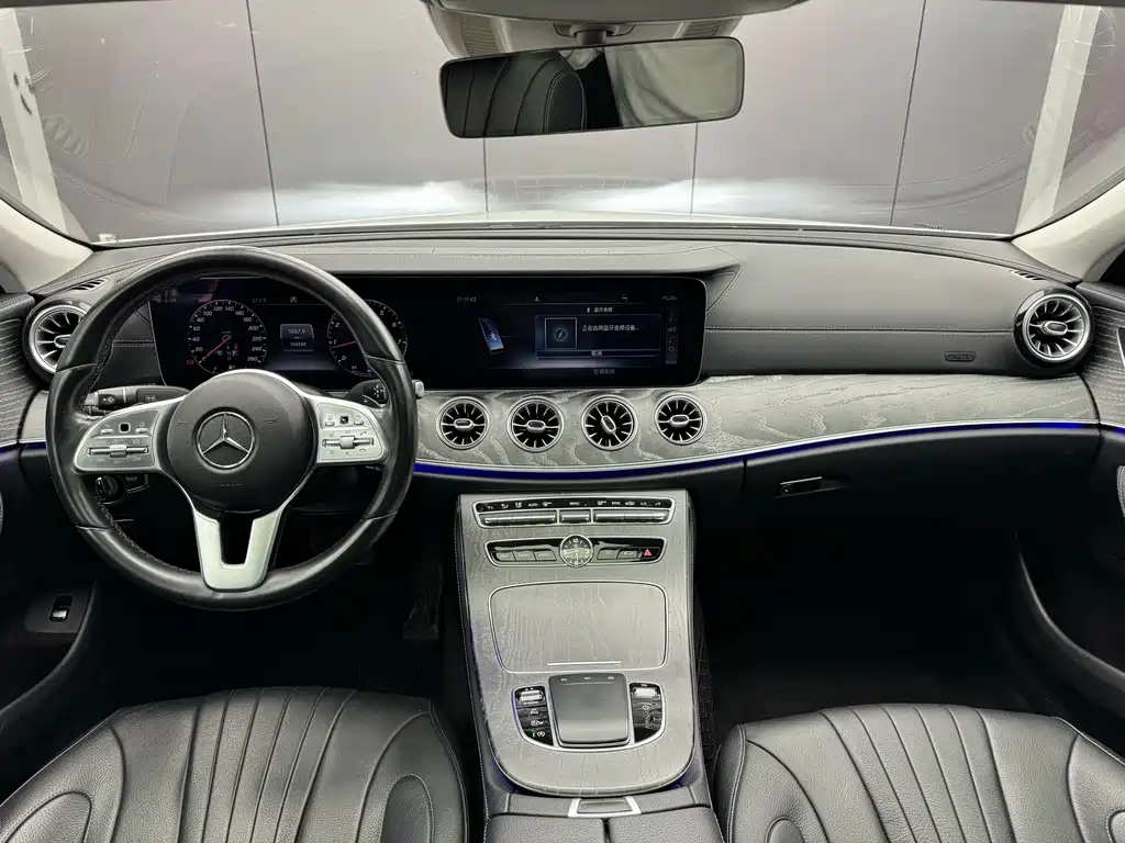 Mercedes-Benz CLS — фото 5