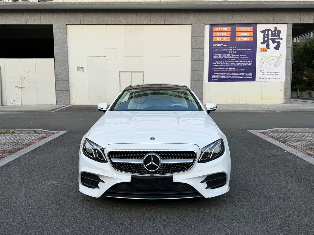 Mercedes-Benz E-Class (Import) — фото 2