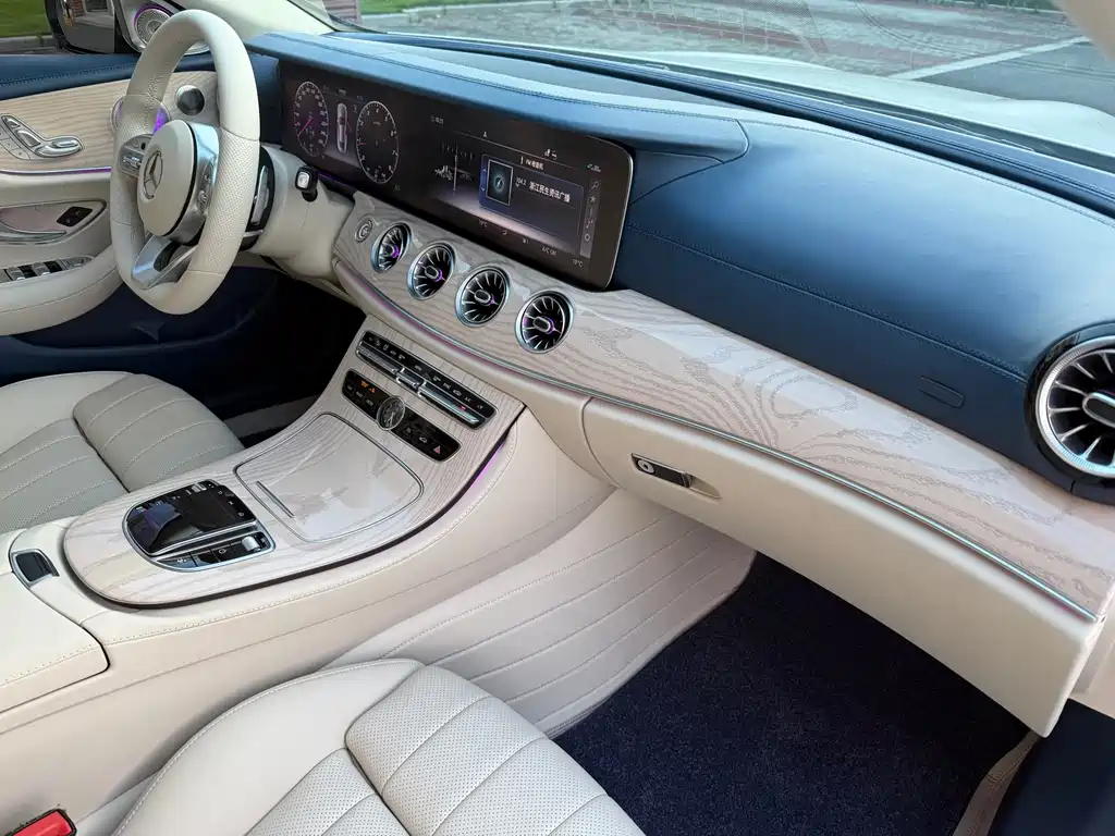 Mercedes-Benz E-Class (Import) — фото 11