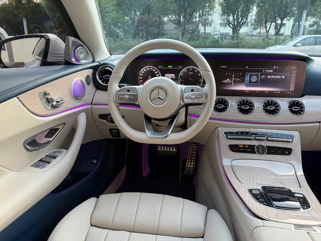 Mercedes-Benz E-Class (Import) — фото 8