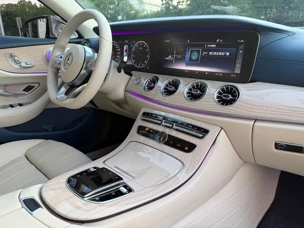 Mercedes-Benz E-Class (Import) — фото 10
