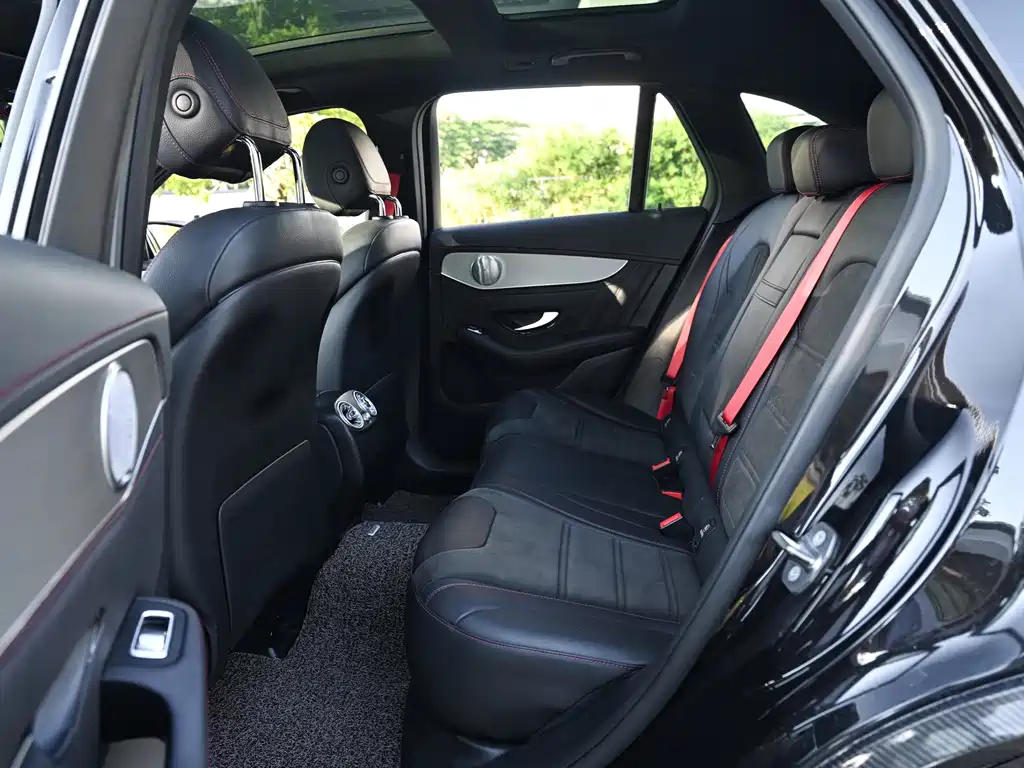 Mercedes-Benz GLC AMG — фото 14