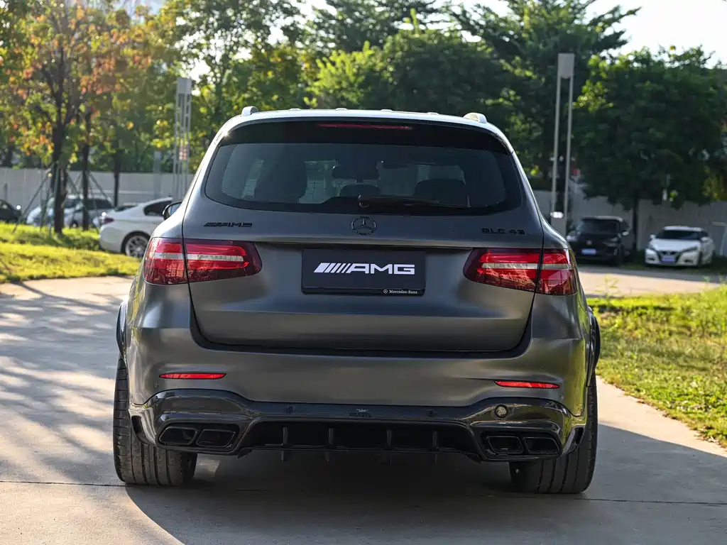 Mercedes-Benz GLC AMG — фото 5