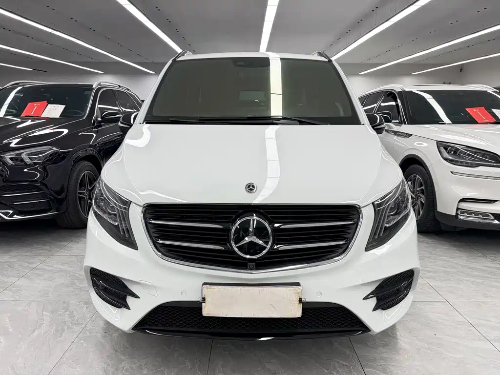 Mercedes-Benz V-Class — фото 2