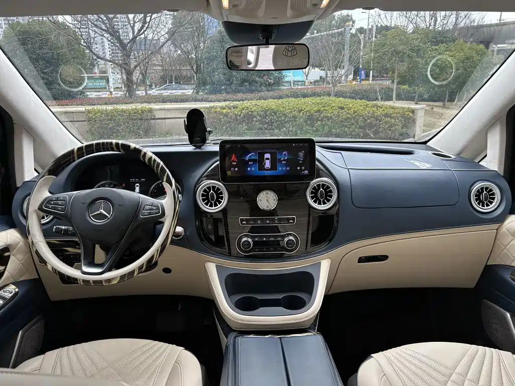 Mercedes-Benz Vito — фото 7