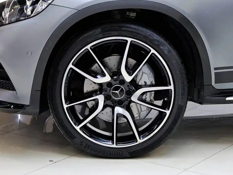 Mercedes-Benz GLC AMG — фото 15