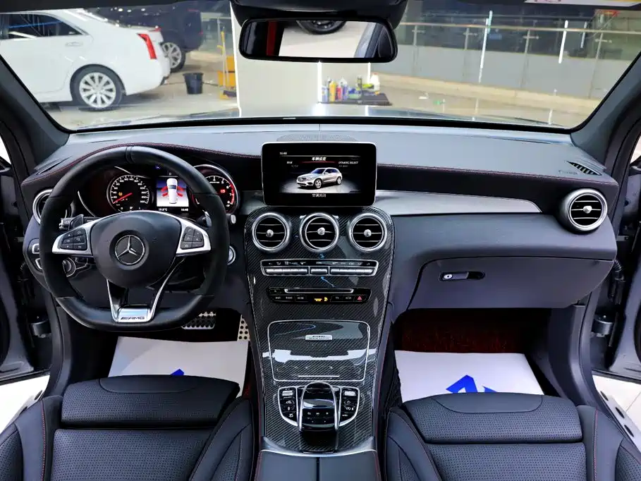 Mercedes-Benz GLC AMG — фото 20